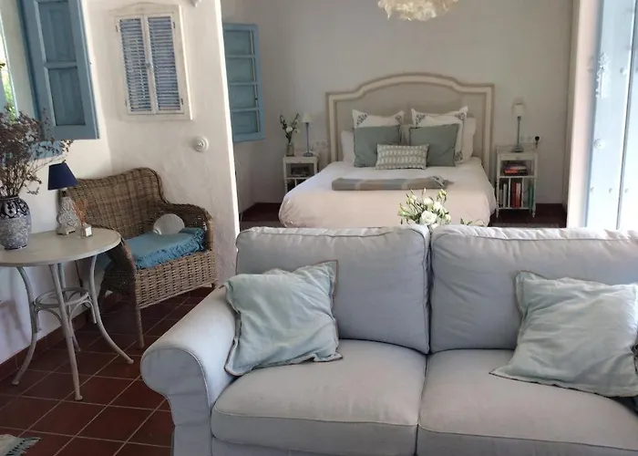 Molino 招待所 埃斯特波纳